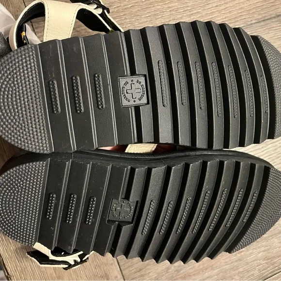 NEW Dr. martens parchment beige blaire sandals - Picture 3 of 6